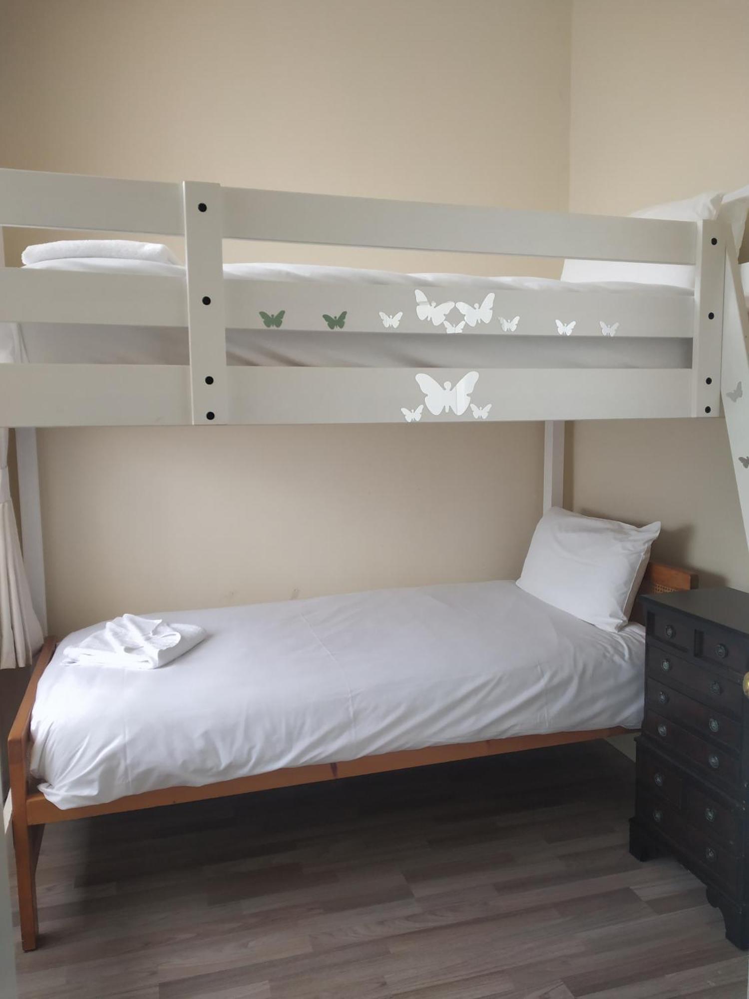 Glasgow City Charlotte Service Aparments Esterno foto