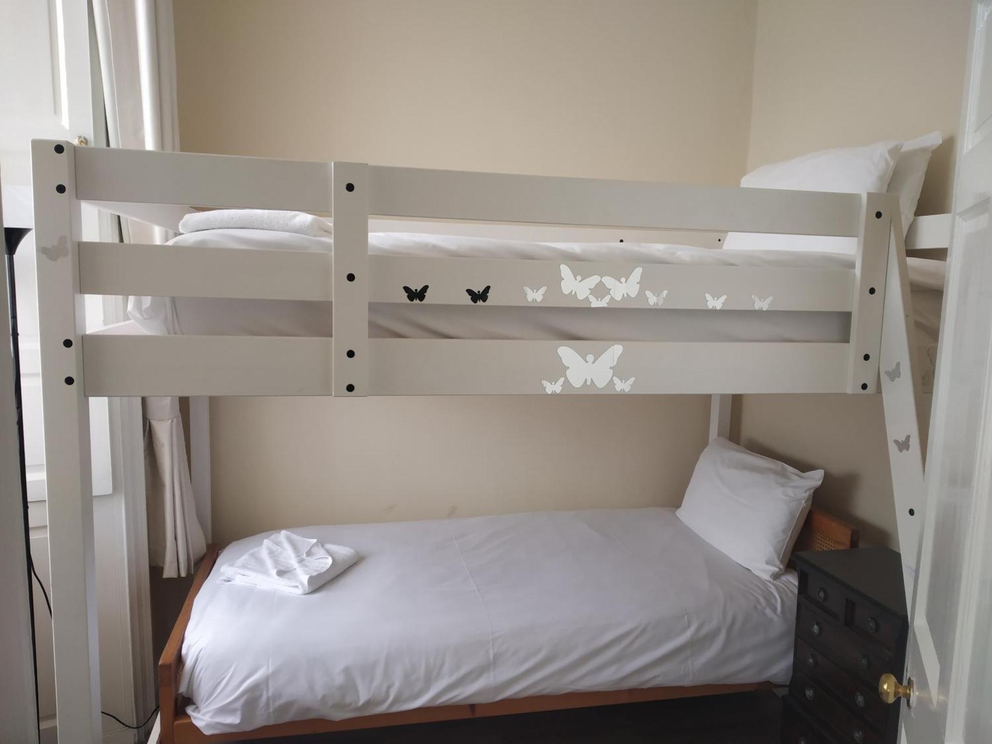 Glasgow City Charlotte Service Aparments Esterno foto